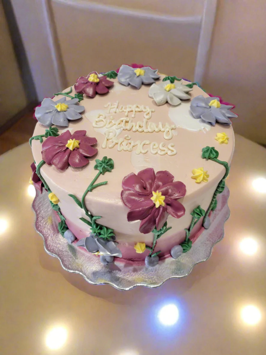 Zoey Flower Cream Cake - Image 4